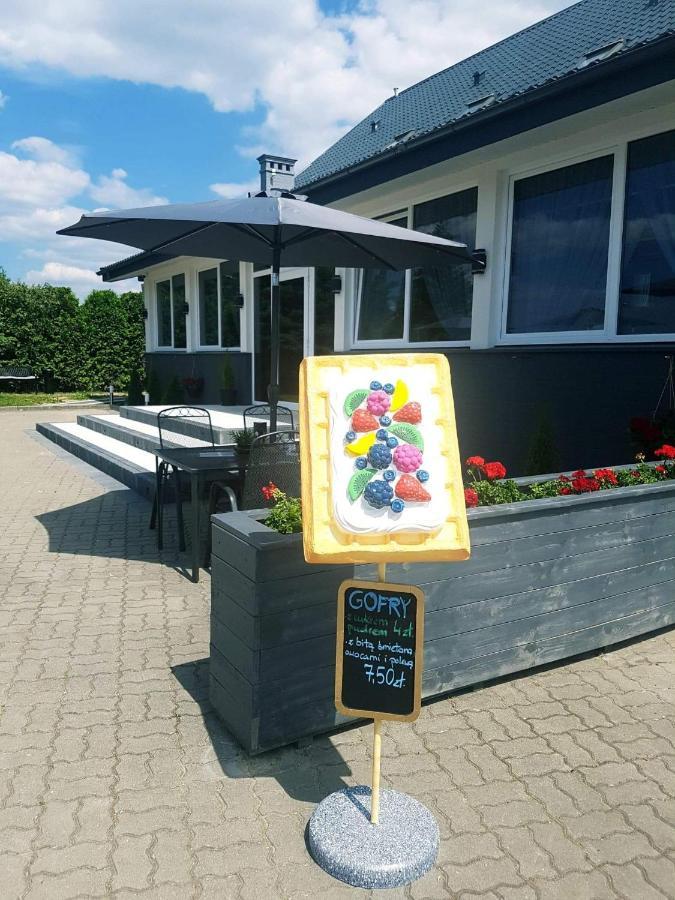 Motelik Zajazd U Marcela Byslaw Exterior foto